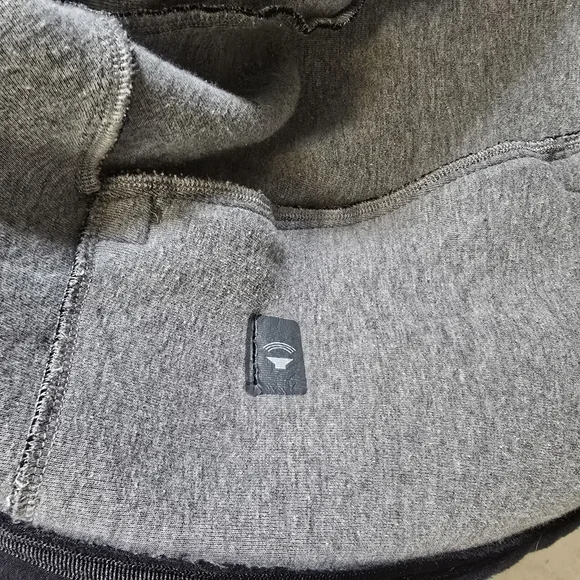 Black Lightweight Hooded Shirt Jacket with Zipper - Picture 11 of 11